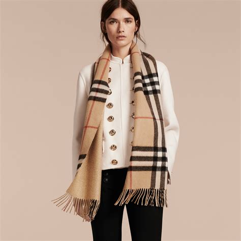 burberry scarf camel.